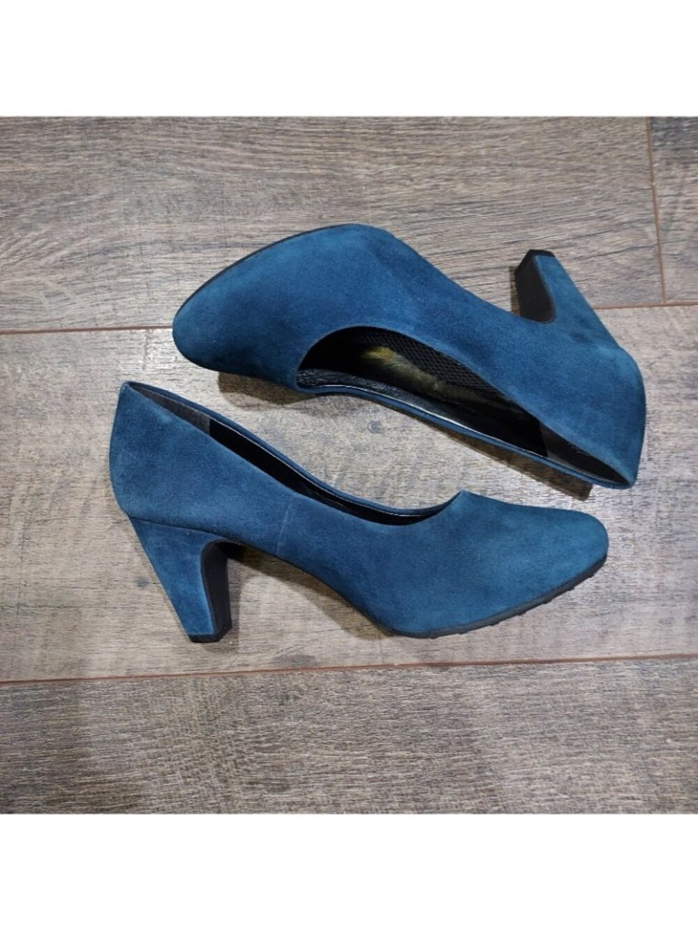Shoes Easy Spirit Blue Suede 3 Inch High Heel Pumps Anti Gravity USA Size 7.5 - Picture 4 of 13